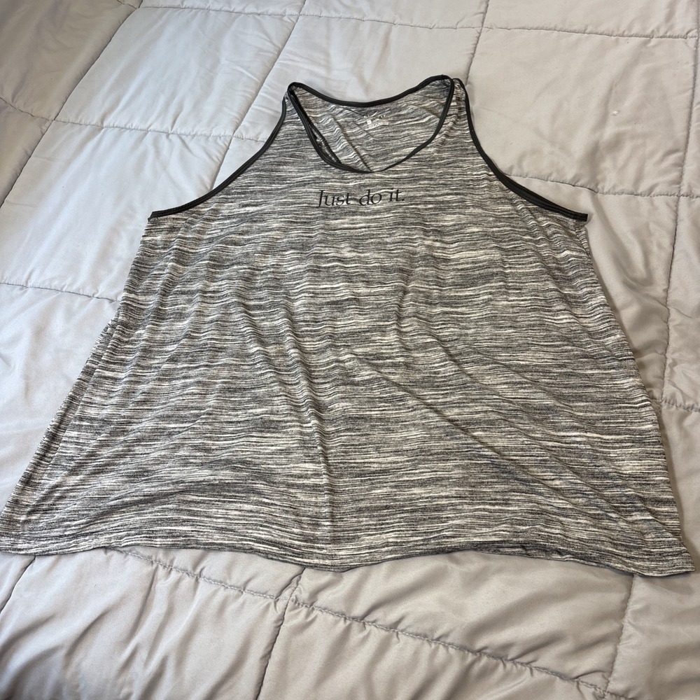 Nike Dri-Fit Tank Open Back XXL, Gray/White Print Lightweight